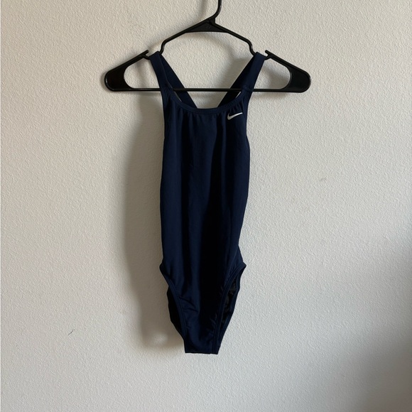 Nike Hydrastrong Swimsuit - Picture 1 of 4